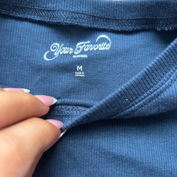 navy top - Picture 3 of 3